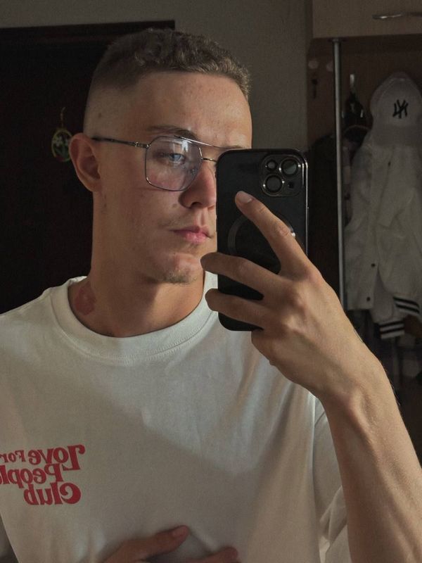 Знакомства в телеграм для подростков до 18 лет Знакомства в телеграм для подростков до 18 лет фото