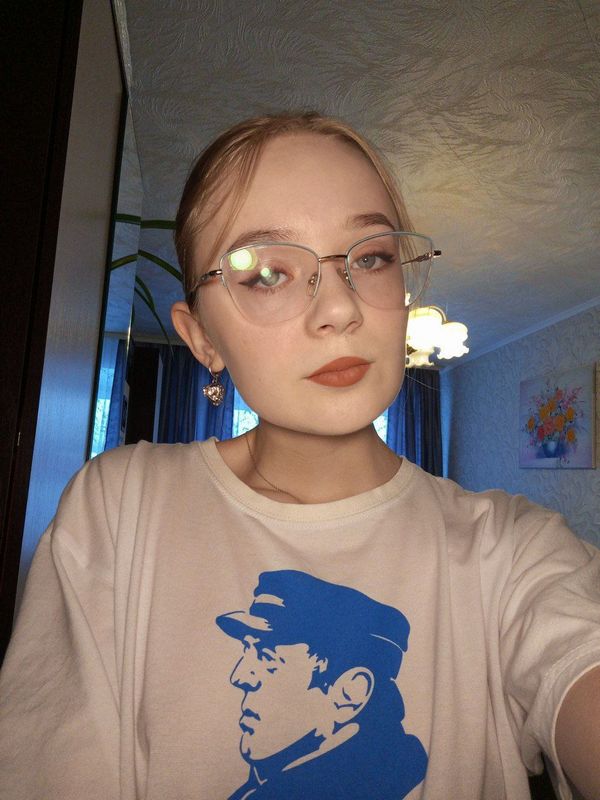 Знакомства в Саратове через Телеграм чаты и каналы