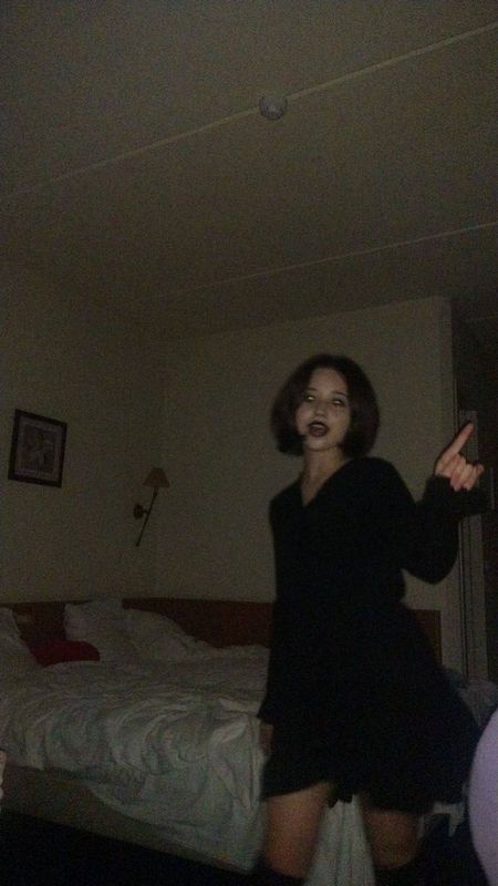 Почему сайты знакомств просят ваш телеграм