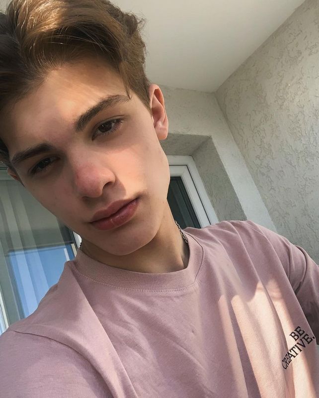 Знакомства в Курске через Телеграм каналы и чаты