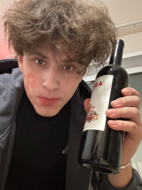 Знакомства в Адлере через Телеграм поиск анкет и общение Знакомства в Адлере через Телеграм поиск анкет и общение фото